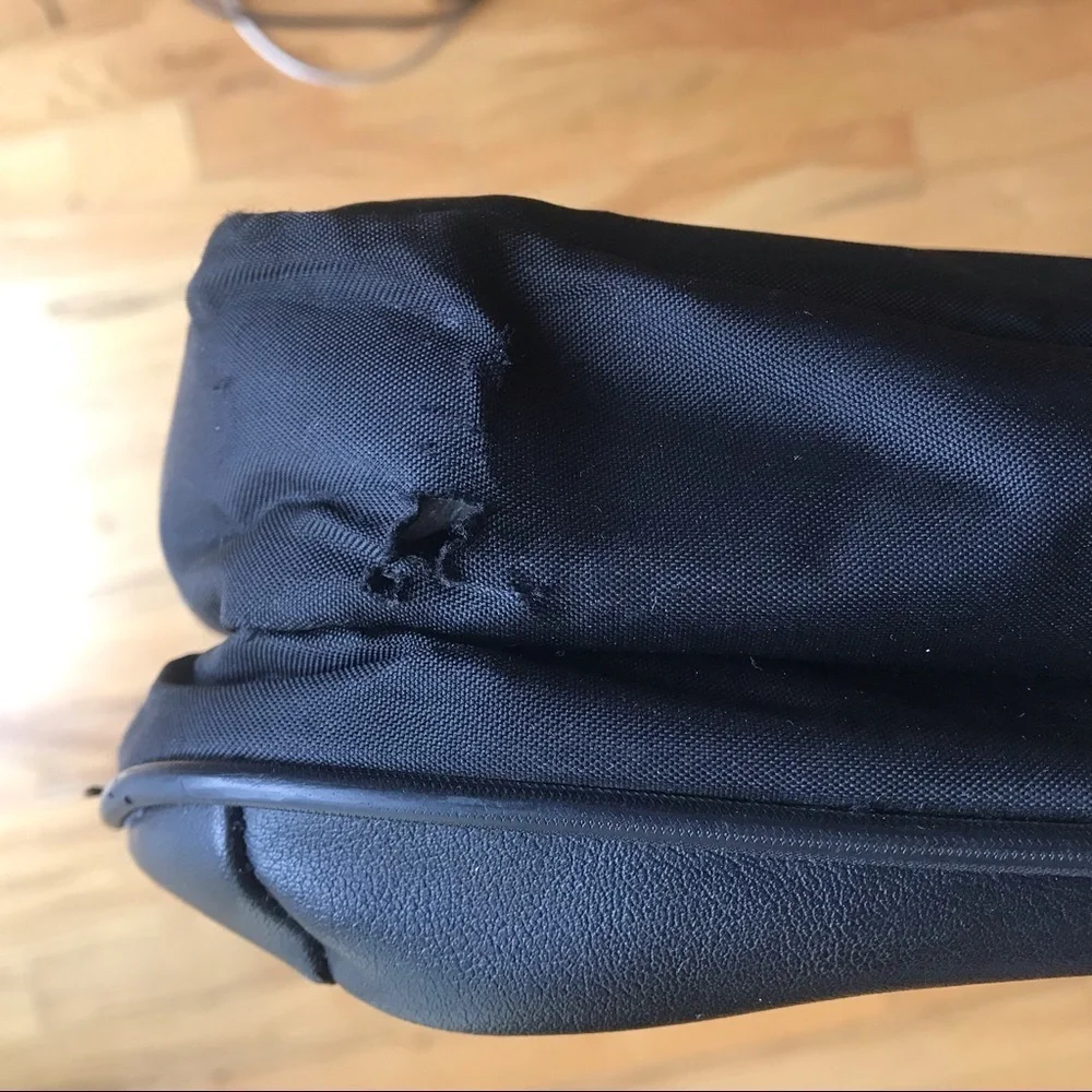 SWISS Army Laptop Bag Leather Detail